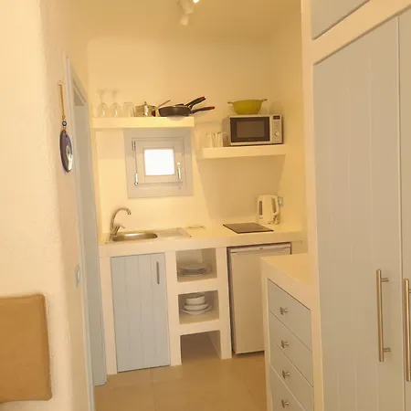 Traditional Dream Myconian